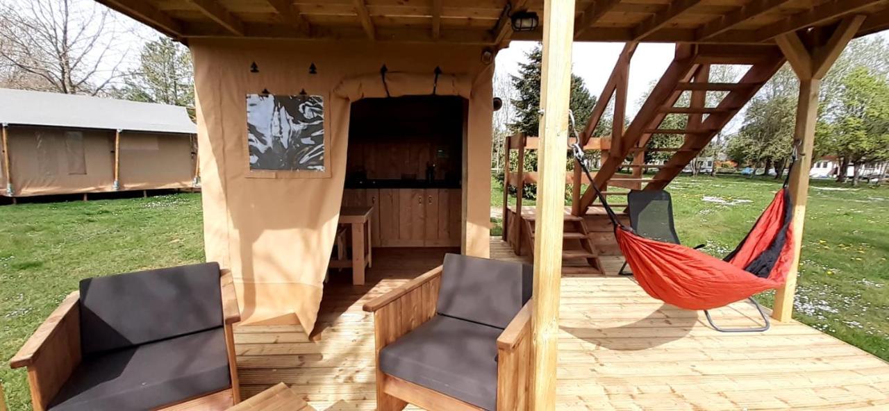 Tente Cabane Du Camping Hautoreille 巴涅斯 外观 照片